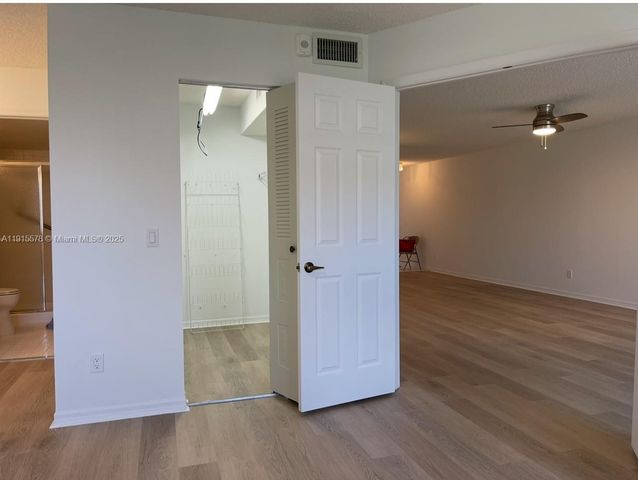 10369 NW 24th Pl 104, Sunrise, FL 33322