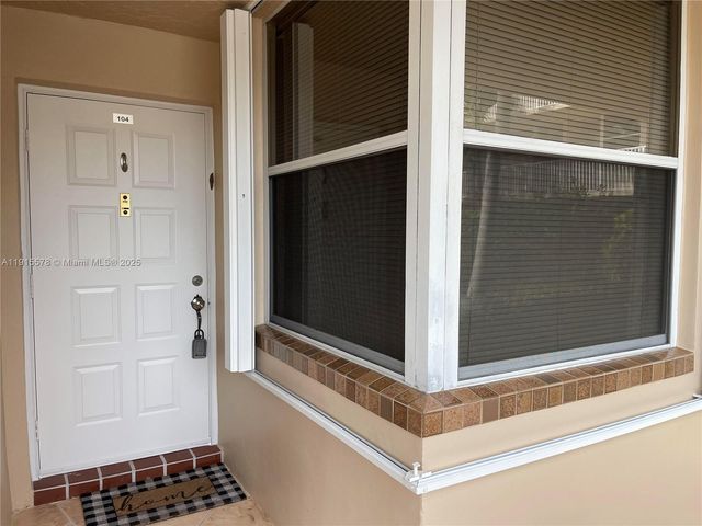 10369 NW 24th Pl 104, Sunrise, FL 33322