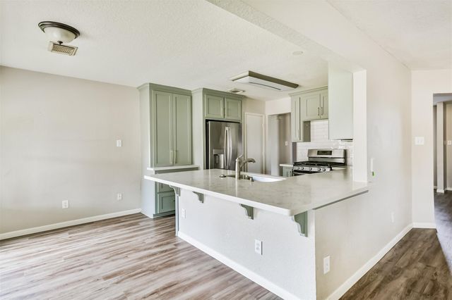 3425 Stevenwood Lane, Alvin, TX 77511