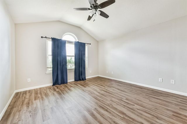 3425 Stevenwood Lane, Alvin, TX 77511