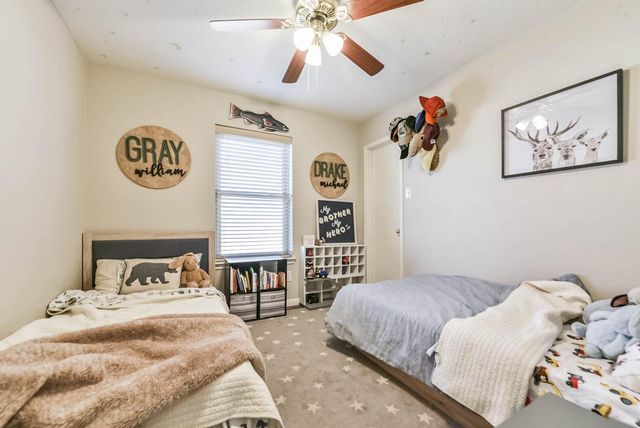 3425 Stevenwood Lane, Alvin, TX 77511