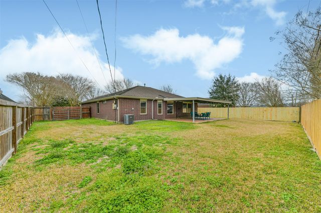 3425 Stevenwood Lane, Alvin, TX 77511