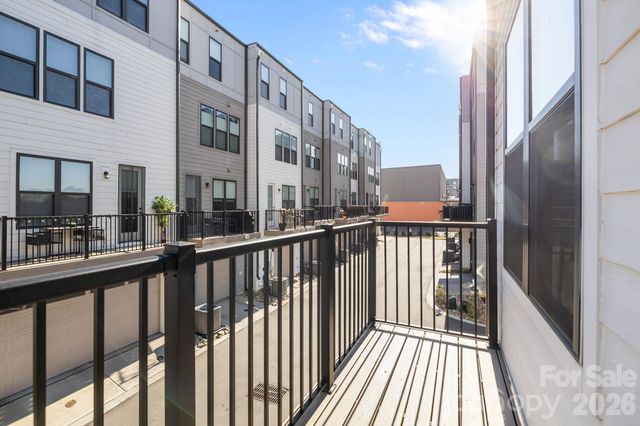 1925 Dunavant Street, Charlotte, NC 28203