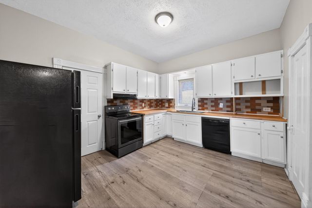 118 E GRAHAM Avenue, Council Bluffs, IA 51503