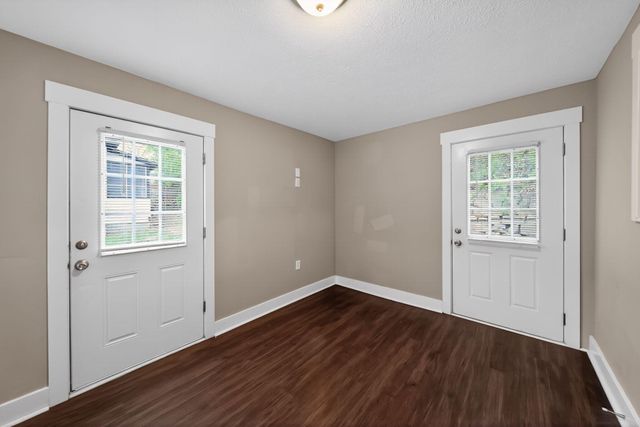 118 E GRAHAM Avenue, Council Bluffs, IA 51503