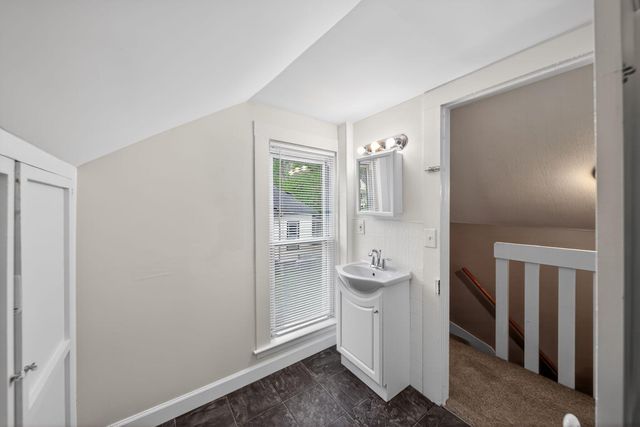 118 E GRAHAM Avenue, Council Bluffs, IA 51503