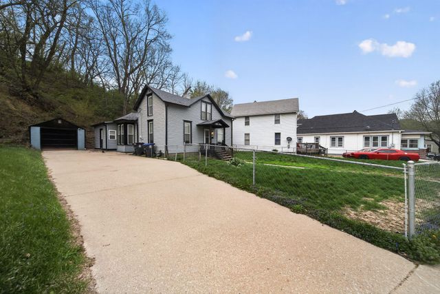 118 E GRAHAM Avenue, Council Bluffs, IA 51503