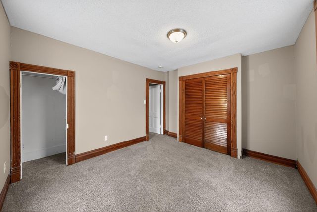 118 E GRAHAM Avenue, Council Bluffs, IA 51503