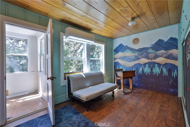 26316 Ca-189, Twin Peaks, CA 92391