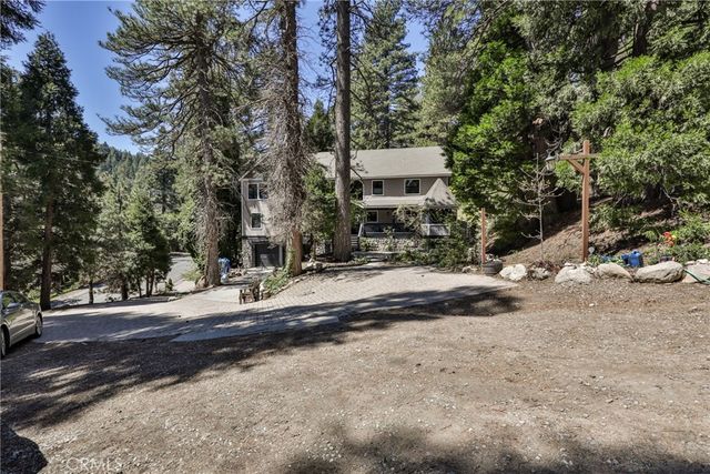 26316 Ca-189, Twin Peaks, CA 92391
