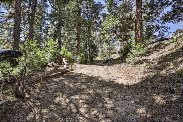 26316 Ca-189, Twin Peaks, CA 92391