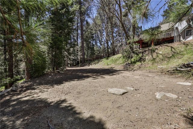 26316 Ca-189, Twin Peaks, CA 92391