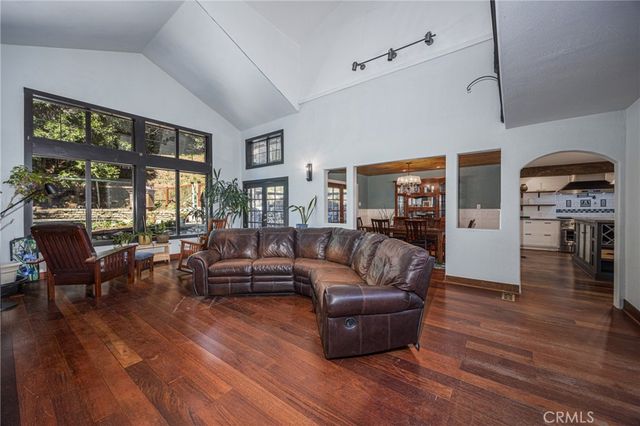 26316 Ca-189, Twin Peaks, CA 92391