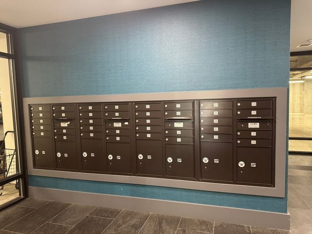 1 Revolution Way 307, Canton, MA 02021