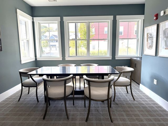 1 Revolution Way 307, Canton, MA 02021