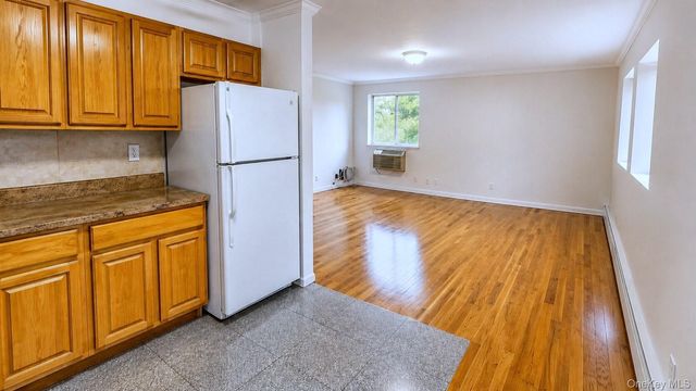 81-64 102nd Avenue 3rd Fl, Ozone Park, NY 11416