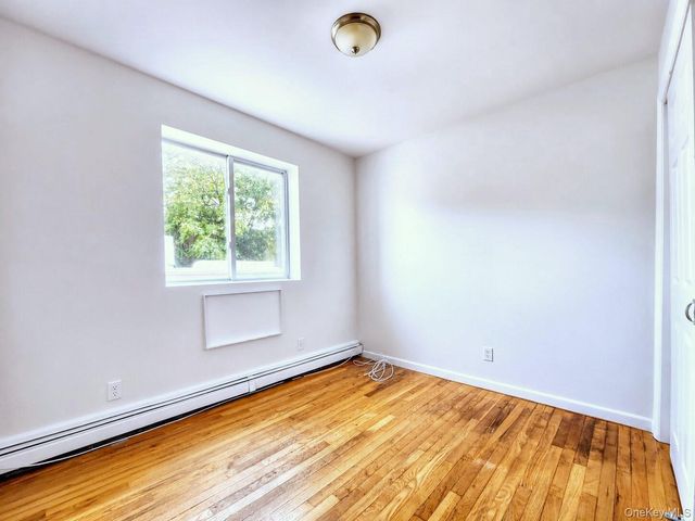 81-64 102nd Avenue 3rd Fl, Ozone Park, NY 11416