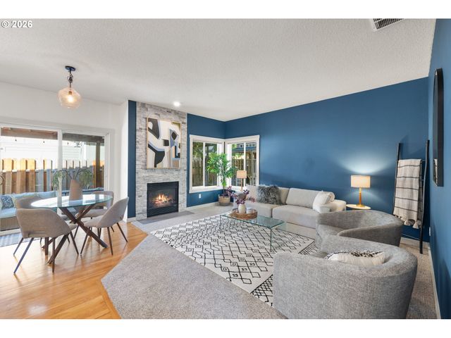8945 Sw TERRETON Pl, Portland, OR 97223
