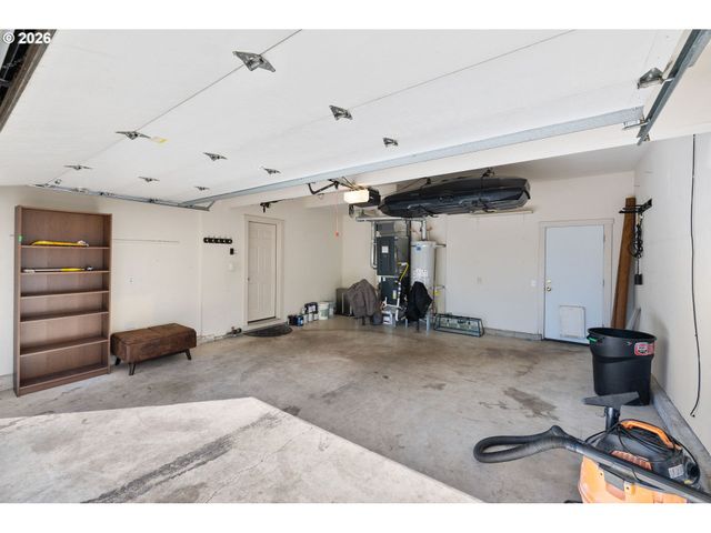 8945 Sw TERRETON Pl, Portland, OR 97223