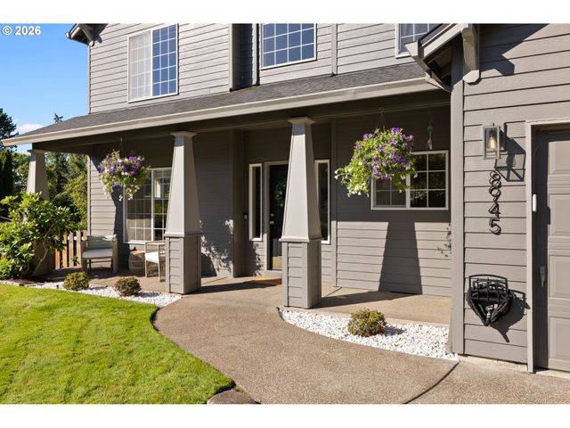 8945 Sw TERRETON Pl, Portland, OR 97223