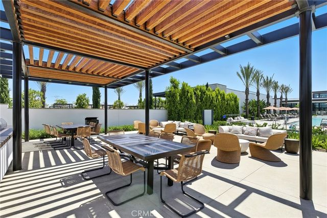 708 527 Snowberry Place, Montebello, CA 90640