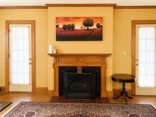 664 Orchard Parkway, Niagara Falls, NY 14301