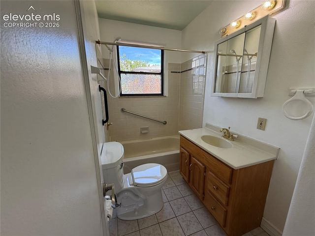 1220 E San Rafael Street, Colorado Springs, CO 80909