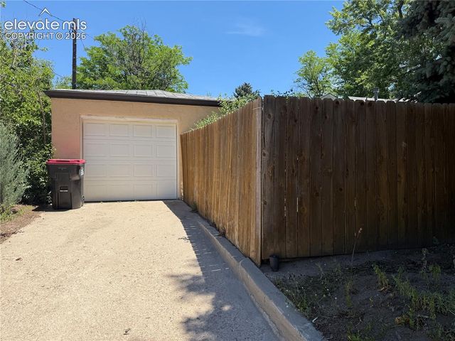 1220 E San Rafael Street, Colorado Springs, CO 80909