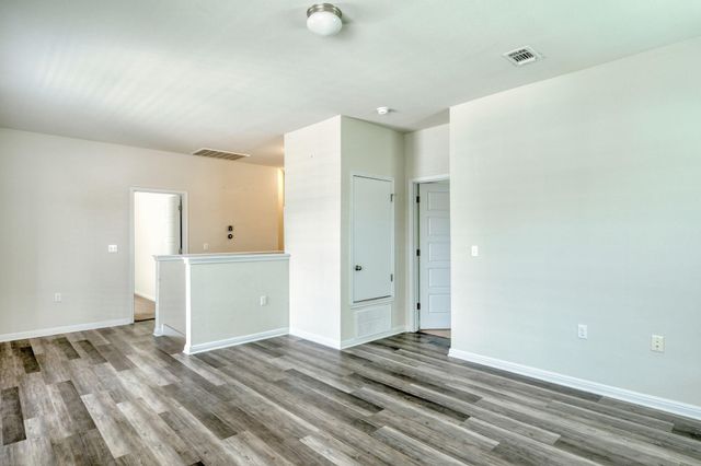 10001 Dalliance LN, Manor, TX 78653