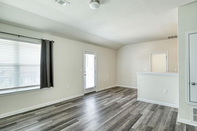 10001 Dalliance LN, Manor, TX 78653