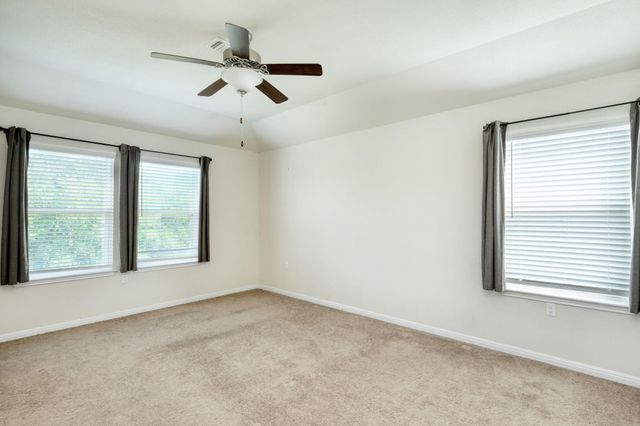 10001 Dalliance LN, Manor, TX 78653