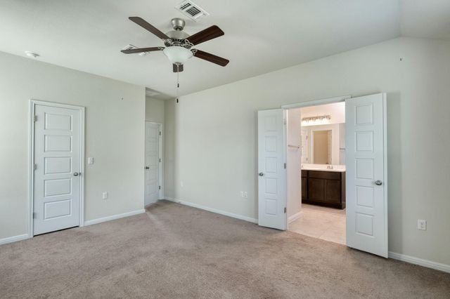 10001 Dalliance LN, Manor, TX 78653