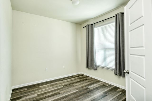 10001 Dalliance LN, Manor, TX 78653