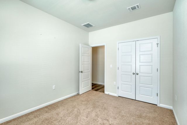 10001 Dalliance LN, Manor, TX 78653
