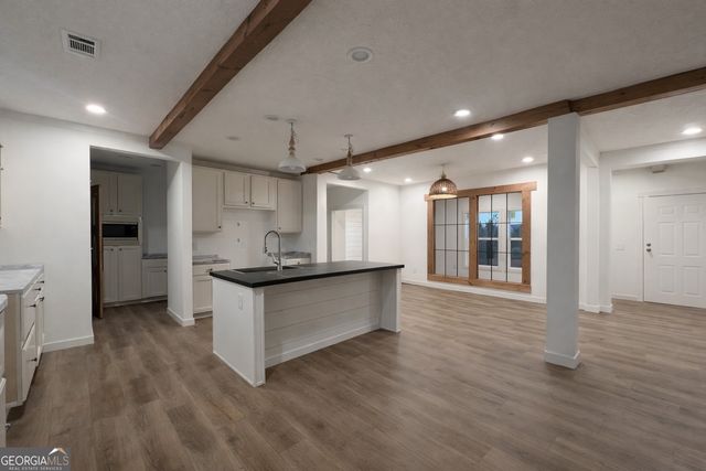 1590 Buttermilk Road SW, Cave Spring, GA 30124