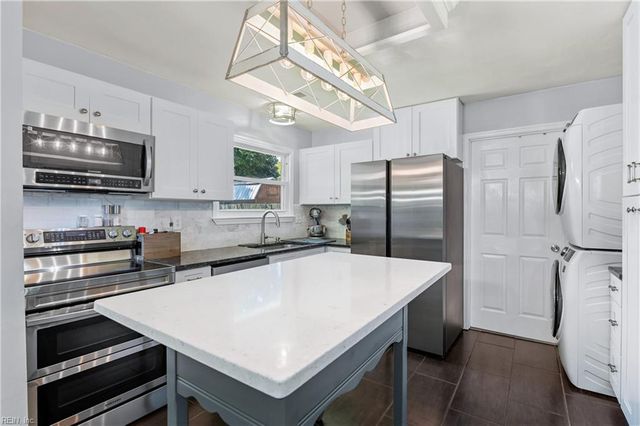 1421 Glendale AVE, Chesapeake, VA 23323