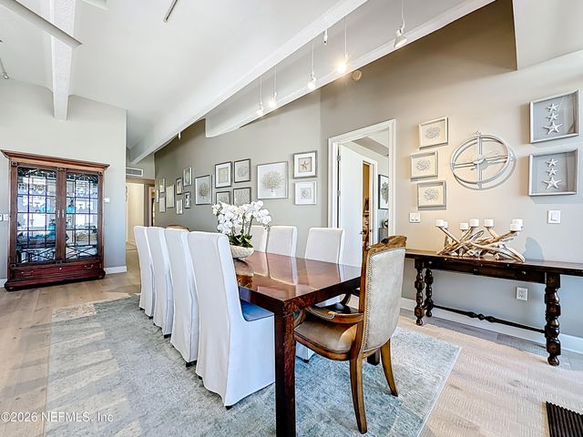 320 1ST Street N 910, Jacksonville Beach, FL 32250