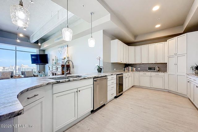 320 1ST Street N 910, Jacksonville Beach, FL 32250