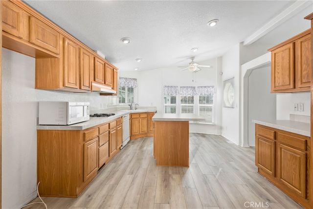 3800 W Wilson 128, Banning, CA 92220