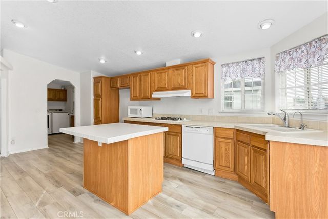 3800 W Wilson 128, Banning, CA 92220