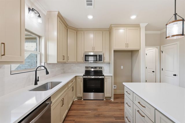 338 Millie Court, Austin, AR 72007