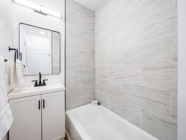 113 N Powell Avenue, Columbus, OH 43204