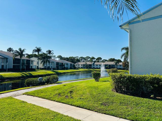 1115 Green Pine Boulevard A1, West Palm Beach, FL 33409