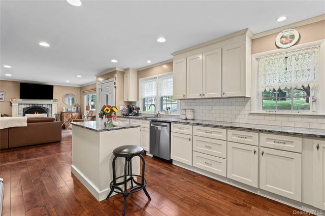 33 Nevins Road, Mahopac, NY 10541