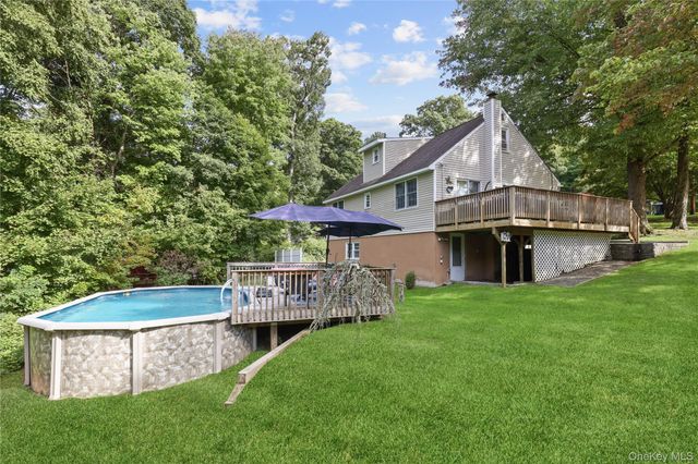 33 Nevins Road, Mahopac, NY 10541