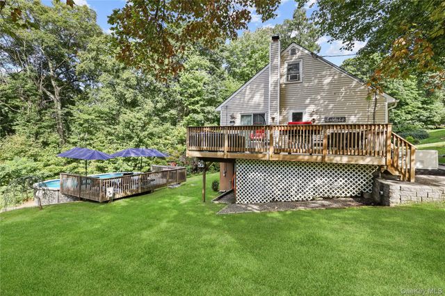 33 Nevins Road, Mahopac, NY 10541