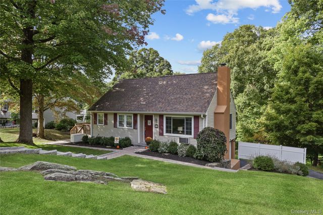 33 Nevins Road, Mahopac, NY 10541
