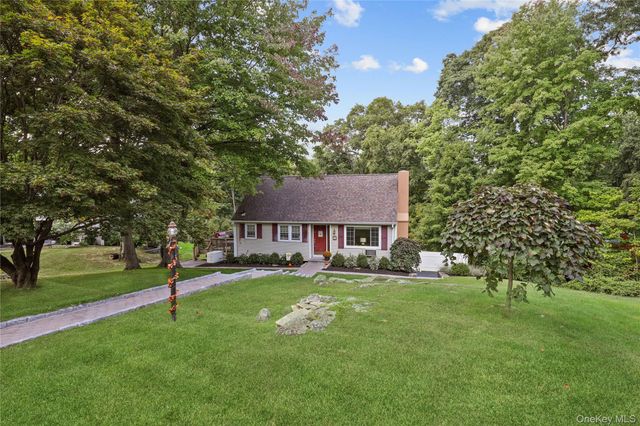 33 Nevins Road, Mahopac, NY 10541