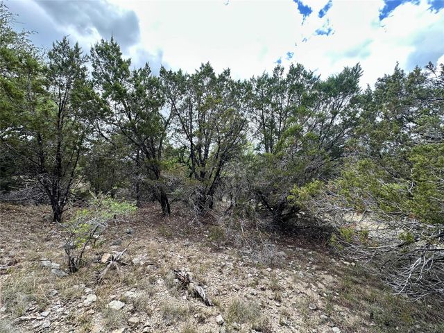 8632 Big Horn CIR, Lago Vista, TX 78645