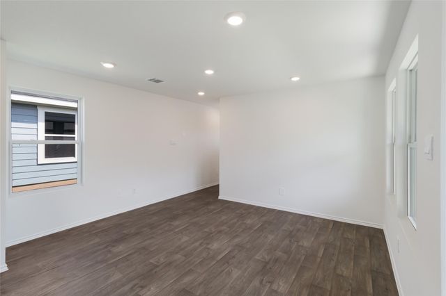 159 Safflower DR, Uhland, TX 78640